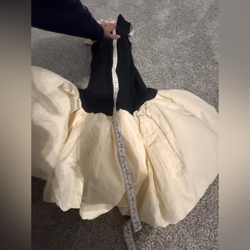 Turtleneck bubble dress - Picture 5 of 5